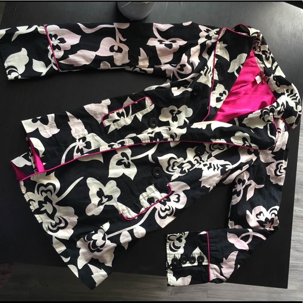 Downeast Med floral trench coat w pink trim
